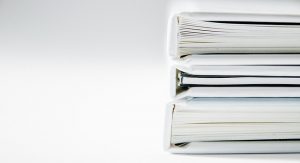 Porządkowanie dokumentów. Dokumenty też trzeba porządkować, brakowanie dokumentów