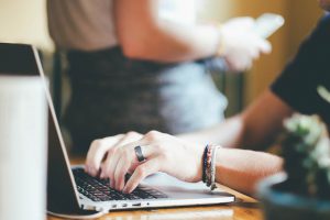 Agencja marketingu rekomendacji. Trzeba pozyskiwać klientów – pozyskiwanie leadów sprzedażowych.