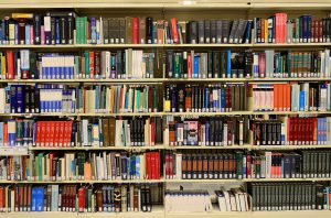 Miejsce dla miłośników książek – Miejska Biblioteka Publiczna w Świętochłowicach. MBP