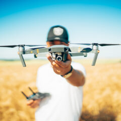 Czego dowiesz się podczas szkolenia na pilotowanie drona?