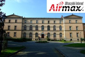 Świat Internetu w Lublińcu: Historia, Obecność i Przyszłość