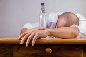 Odzyskaj kontrolę: Kompleksowy przewodnik po leczeniu uzależnień